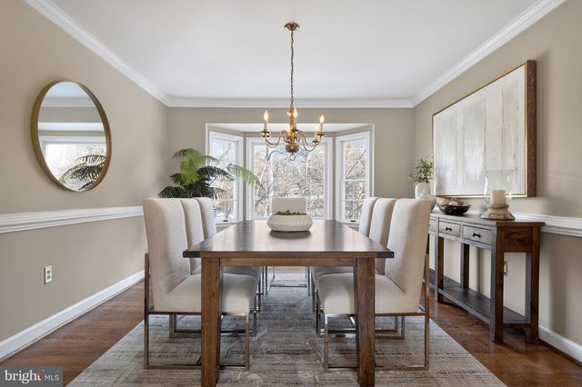 8815 SURREY CT, Alexandria, VA 22309