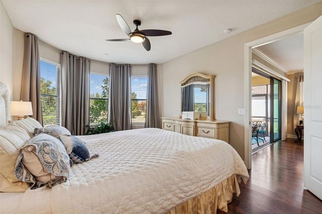 8440 ALBERATA VISTA DRIVE, Tampa, FL 33647