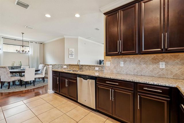 8440 ALBERATA VISTA DRIVE, Tampa, FL 33647