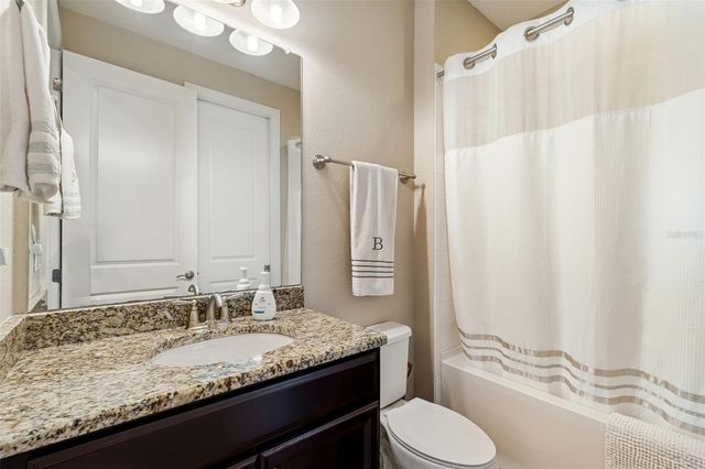 8440 ALBERATA VISTA DRIVE, Tampa, FL 33647