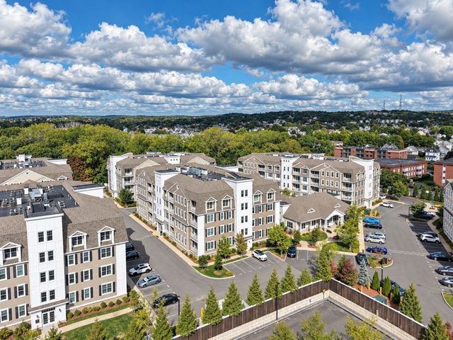 320 Middlesex Ave D202, Medford, MA 02155