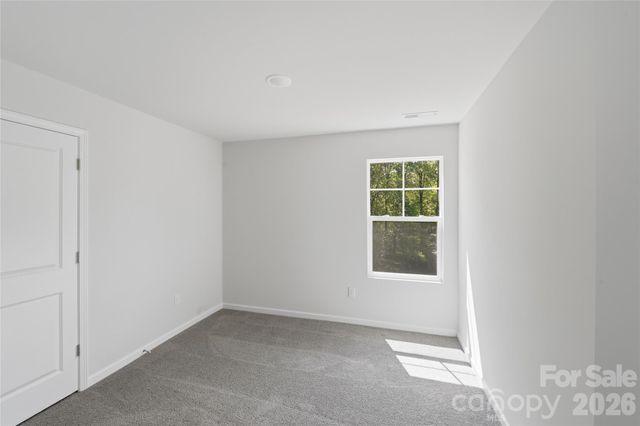 5156 Mark Drive NE, Hickory, NC 28601