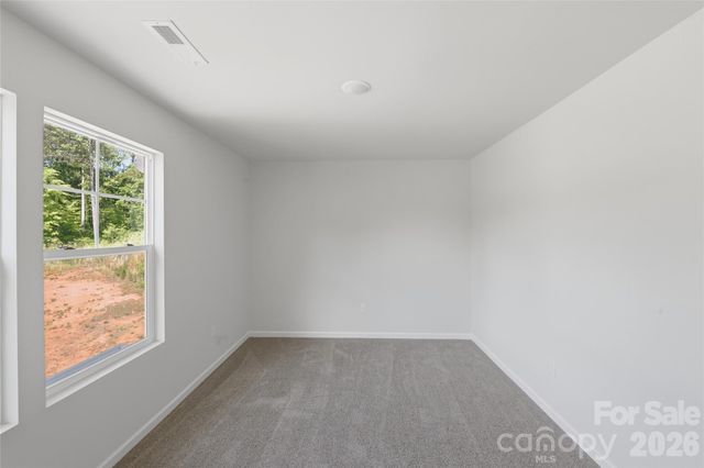 5156 Mark Drive NE, Hickory, NC 28601