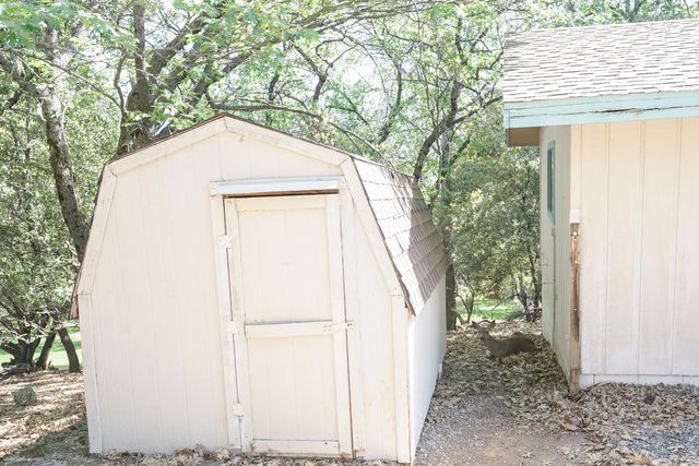 11570 Quail Ct, Pine Grove, CA 95665