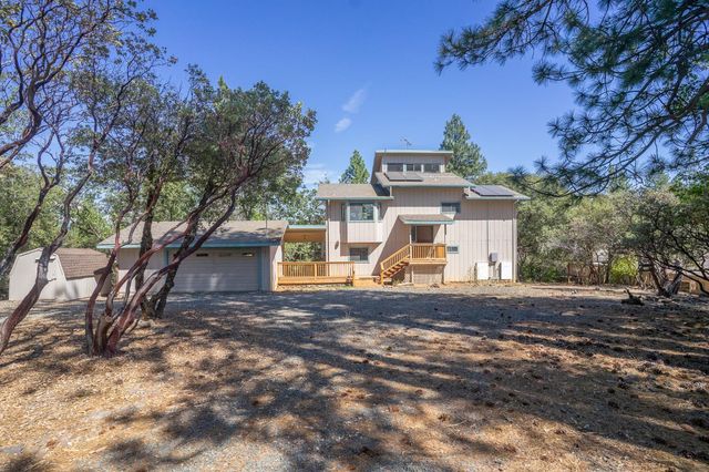 11570 Quail Ct, Pine Grove, CA 95665