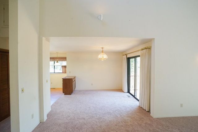 11570 Quail Ct, Pine Grove, CA 95665