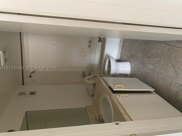 2058 NW 43rd Ter 8, Lauderhill, FL 33313