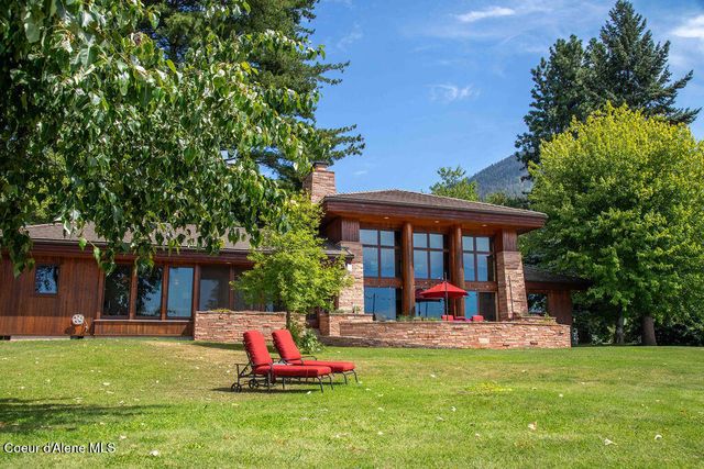 440 Pringle Ave, Hope, ID 83836