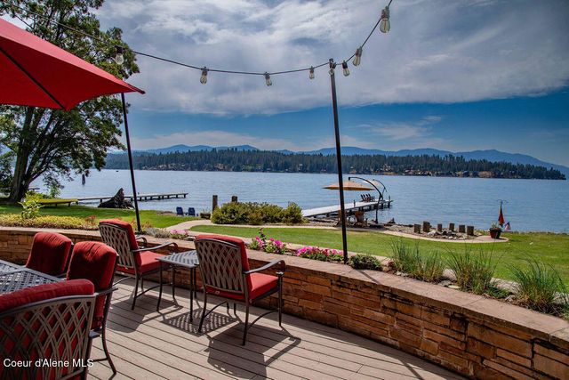 440 Pringle Ave, Hope, ID 83836