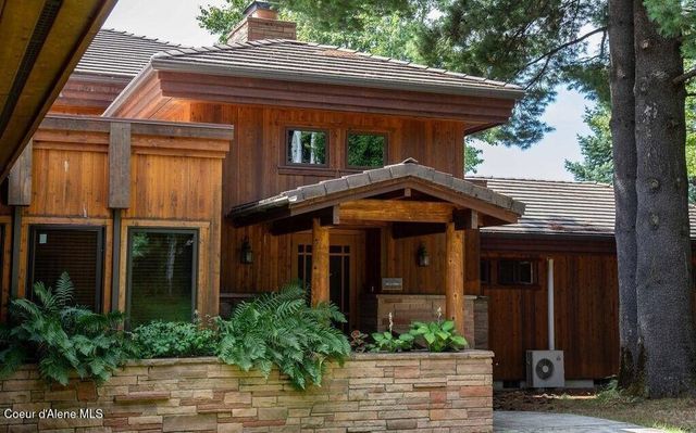 440 Pringle Ave, Hope, ID 83836