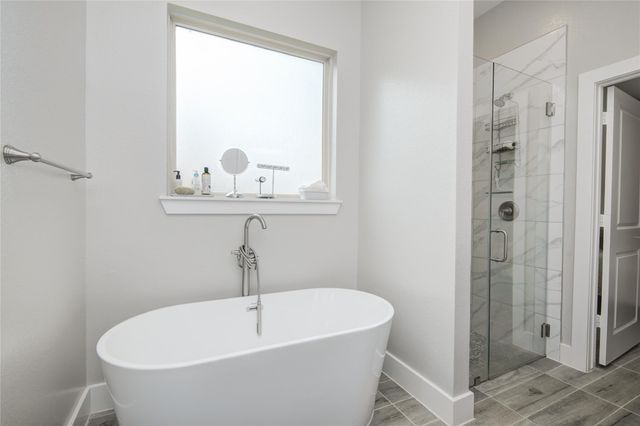 11707 Barwood Bend Drive, Houston, TX 77065