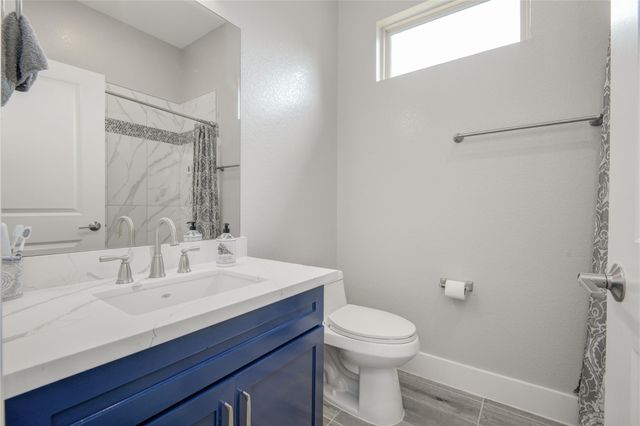 11707 Barwood Bend Drive, Houston, TX 77065