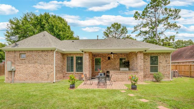11707 Barwood Bend Drive, Houston, TX 77065