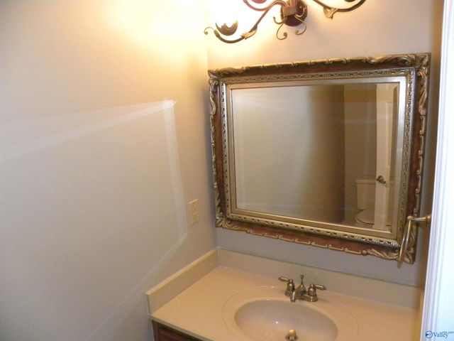 102 West Lake Circle, Madison, AL 35758