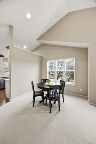 3801 Willowbend Court NE, Cedar Rapids, IA 52411