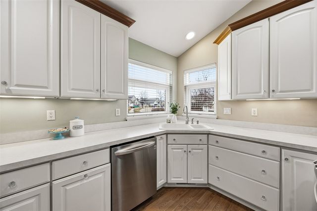 3801 Willowbend Court NE, Cedar Rapids, IA 52411