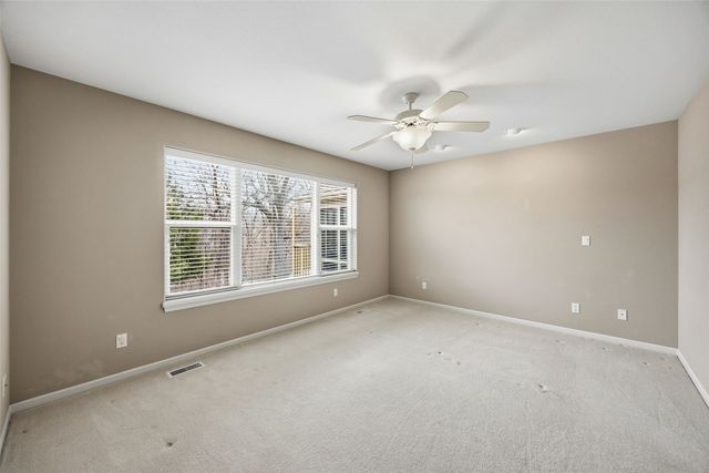 3801 Willowbend Court NE, Cedar Rapids, IA 52411