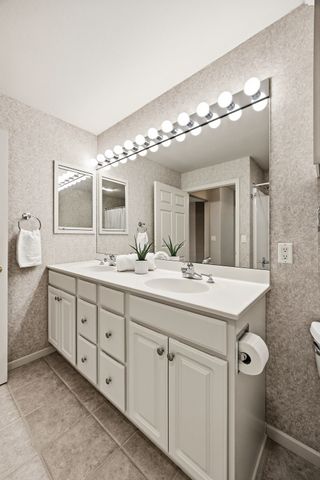 3801 Willowbend Court NE, Cedar Rapids, IA 52411