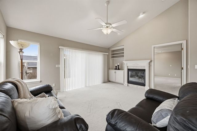 3801 Willowbend Court NE, Cedar Rapids, IA 52411