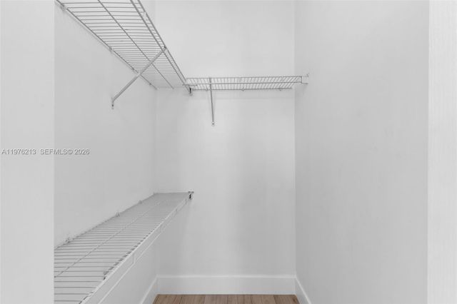 925 SW 152nd Ct, Miami, FL 33194