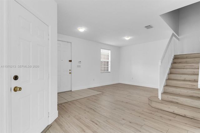 925 SW 152nd Ct, Miami, FL 33194