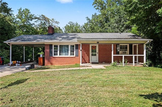 317 Lucinda Lane, Kernersville, NC 27284