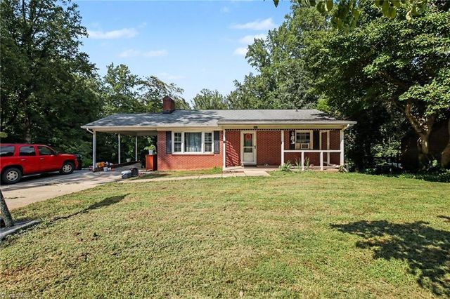317 Lucinda Lane, Kernersville, NC 27284