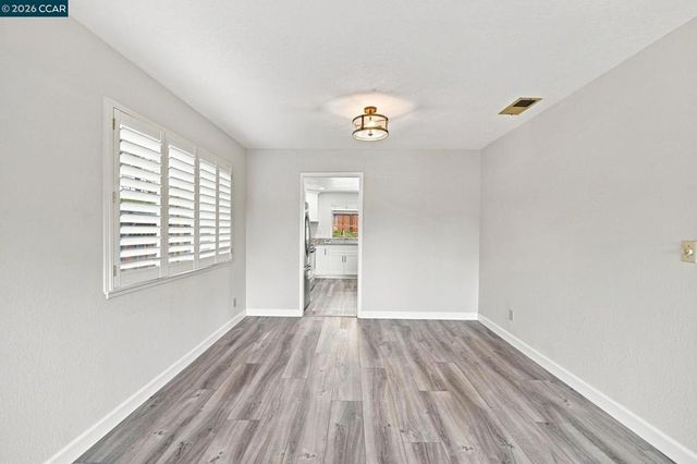 1284 Pinecrest Dr, Concord, CA 94521