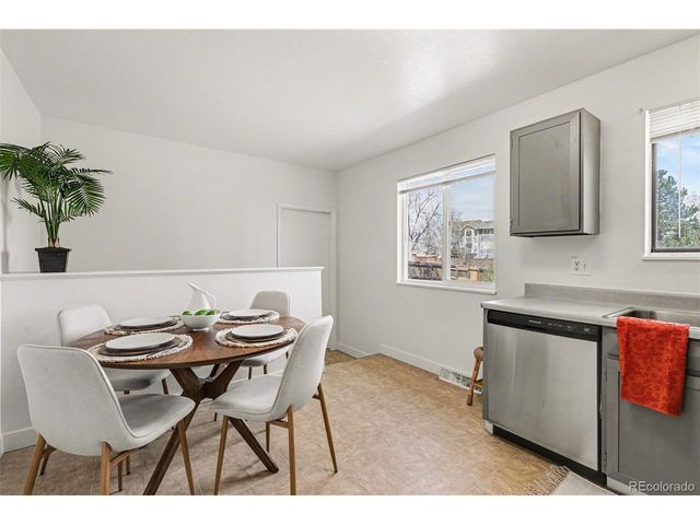 10718 Owens St, Broomfield, CO 80021