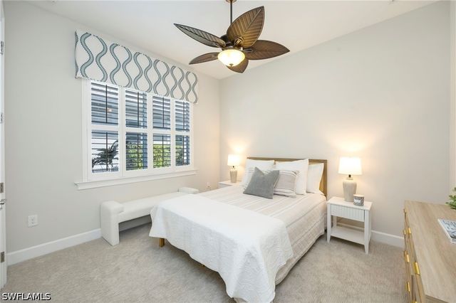 6466 Warwick AVE, Naples, FL 34113