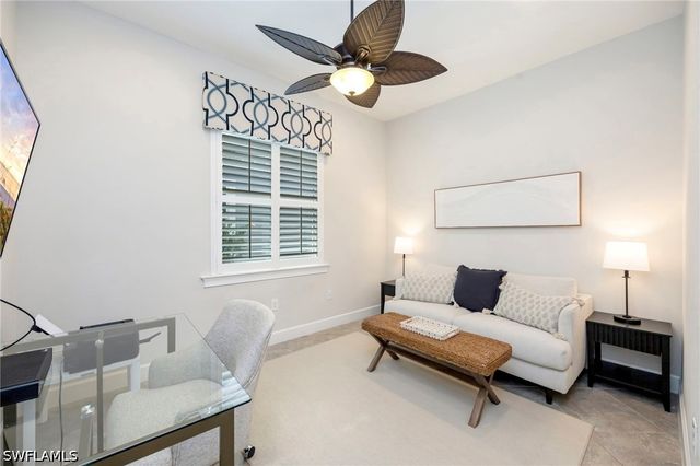 6466 Warwick AVE, Naples, FL 34113