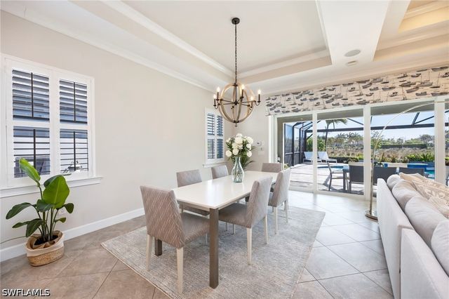 6466 Warwick AVE, Naples, FL 34113