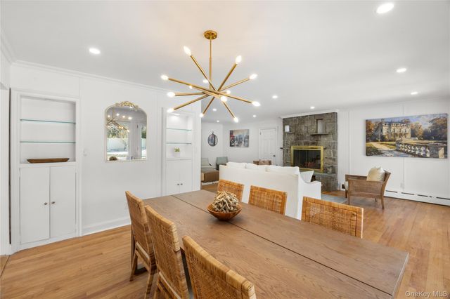 467 Hempstead Avenue, Rockville Centre, NY 11570