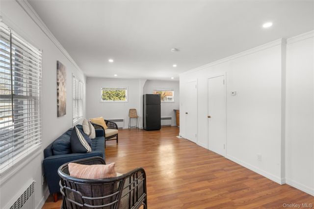 467 Hempstead Avenue, Rockville Centre, NY 11570