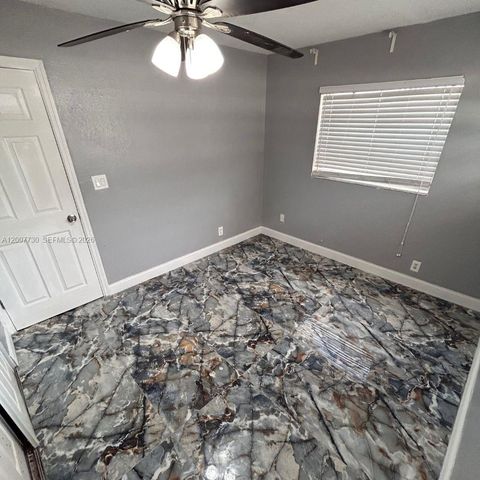 221 NE 24th St, Pompano Beach, FL 33064