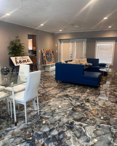 221 NE 24th St, Pompano Beach, FL 33064