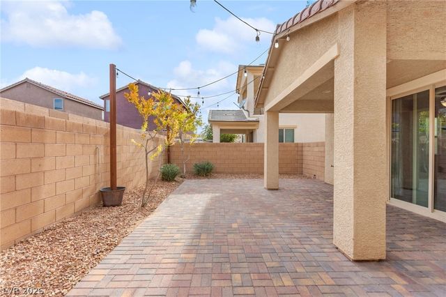 6345 Amelia Ridge Avenue, Las Vegas, NV 89141