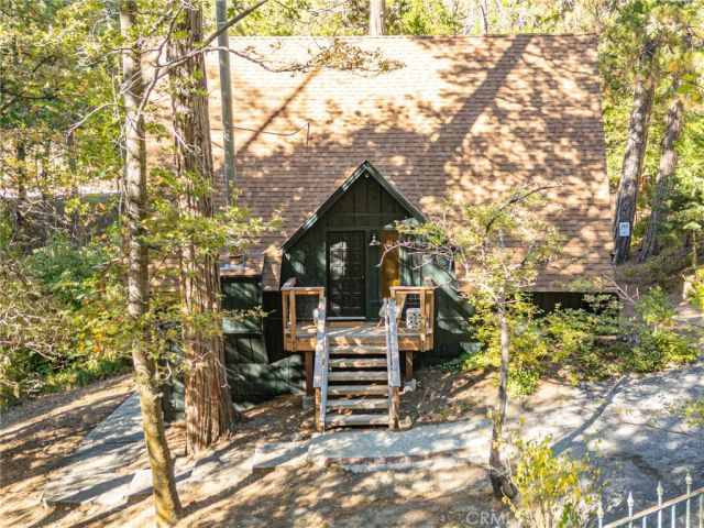385 Birchwood Drive, Lake Arrowhead, CA 92352