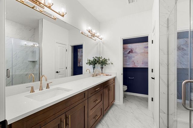 58 East Point Drive 15, East Providence, RI 02916