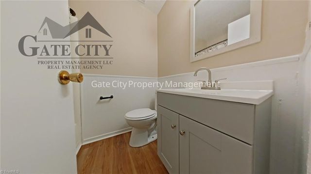 1105 Meadowbrook Boulevard, High Point, NC 27260