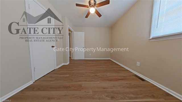 1105 Meadowbrook Boulevard, High Point, NC 27260