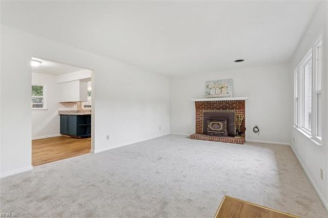 73 Stanley DR, Newport News, VA 23608