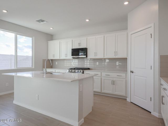 23027 W IRMA Lane, Surprise, AZ 85387