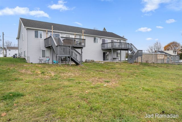 2656-2658 60th Street, Grand Rapids, MI 49508