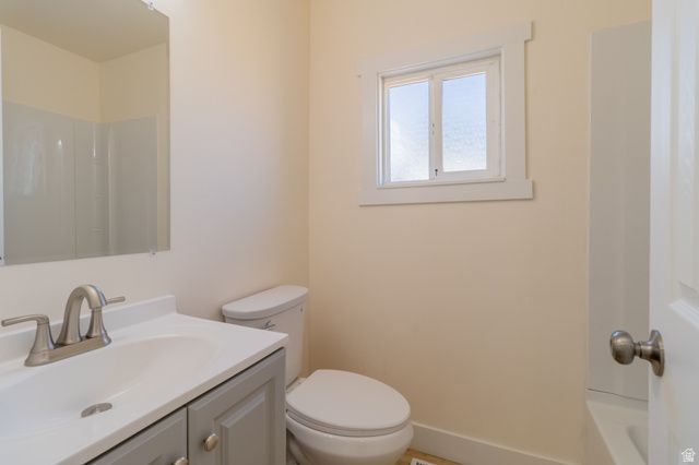 2488 N 350 W, Sunset, UT 84015