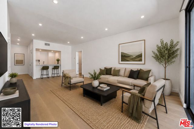 8568 Burton Way 301, Los Angeles, CA 90048