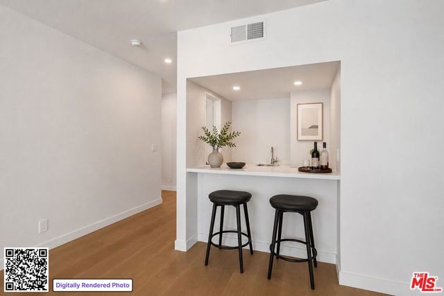 8568 Burton Way 301, Los Angeles, CA 90048