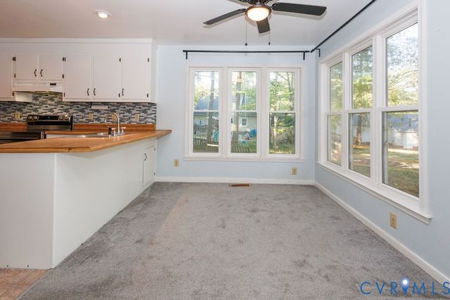 4800 Peartree Ct, Midlothian, VA 23112