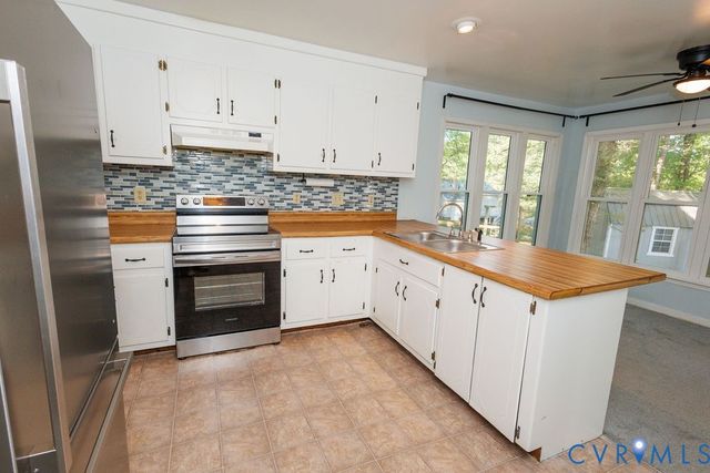 4800 Peartree Ct, Midlothian, VA 23112