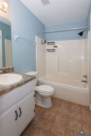 4800 Peartree Ct, Midlothian, VA 23112